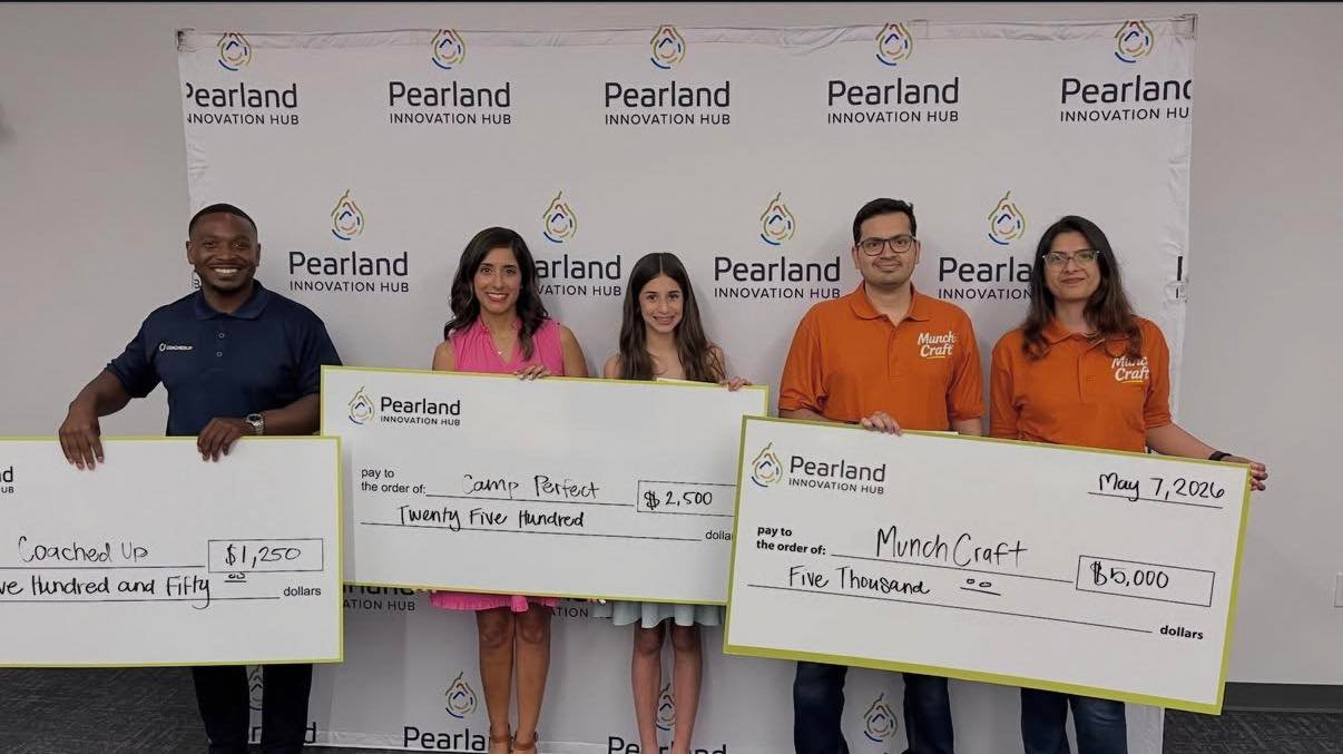 Four Minutes to Win It: Pearland Entrepreneurs Battle for Cash at Pearland Innovation Hub Pitch Competition